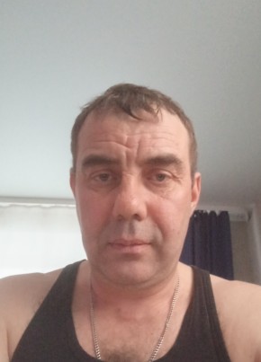 Андрей из Краснотурьинска 47 лет
