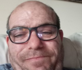 David, 40, Thornaby