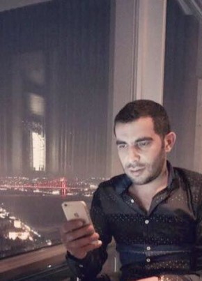 Yavuz, 36, Türkiye Cumhuriyeti, İstanbul
