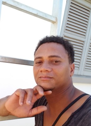 Esmael, 34, República Democrática de São Tomé e Príncipe, São Tomé