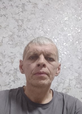 Михаил из Осинники 49 лет