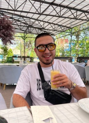 Виталий из Оренбурга 31 год
