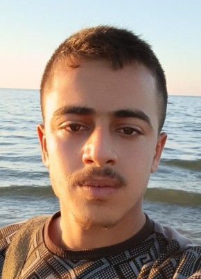 ™√ahmed∞ из Seattle 19 лет