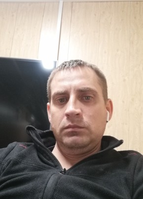 Макс, 40, Россия, Сюмси