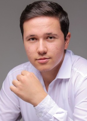 Umid из Jizzax 21 год