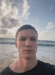 Artur, 21, Moscow