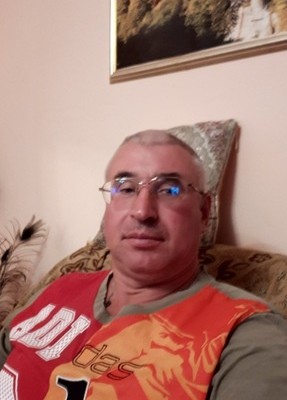 Андрей, 53, Россия, Стародеревянковская