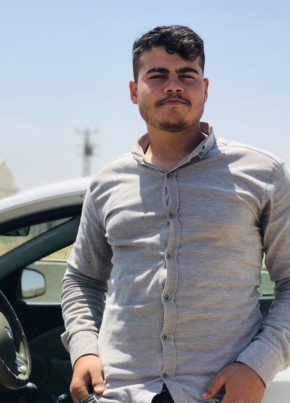 Aziz, 20, Türkiye Cumhuriyeti, İstanbul