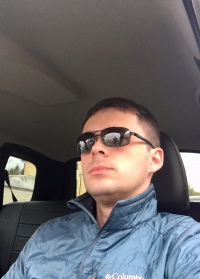 Василий, 37, Россия, Москва