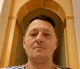 Sergey, 51, Senak i