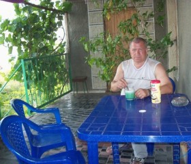 Леонид, 70 лет, Камянське