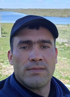 URIK из Серова 37 лет