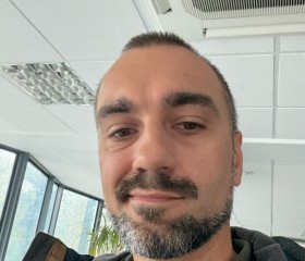 Denis, 41, Sofia