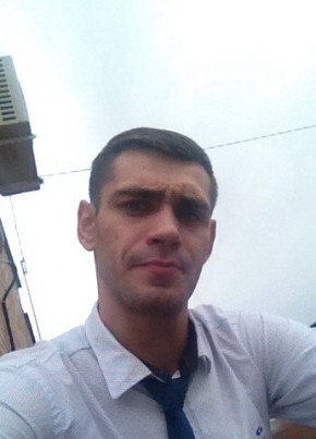 Максим Хрюкин, 33, Россия, Зерноград