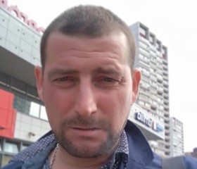 Yuriy, 50, Moscow