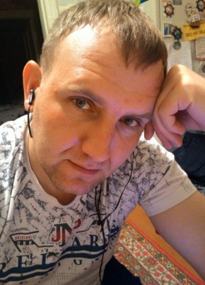 Виталий, 40, Россия, Коркино