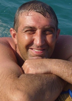 Юрий из Армавира 51 год