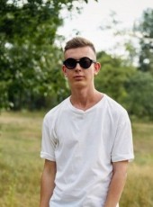 Artem, 18, Ukraine, Kovel