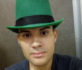 Jonathan, 26, San Juan