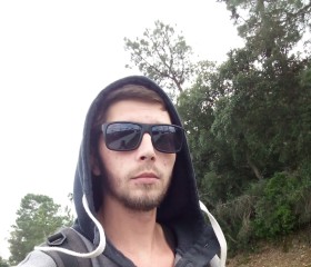 Maksim Semynin, 29, Barreiro