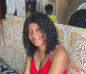 Isabel francisco, 23, Luanda