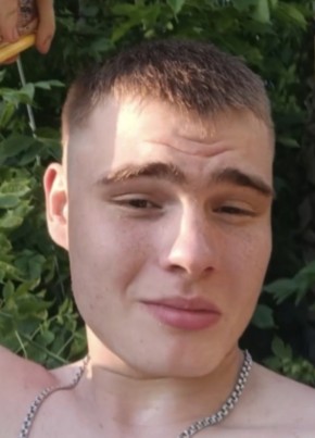 Николай из Курска 21 год