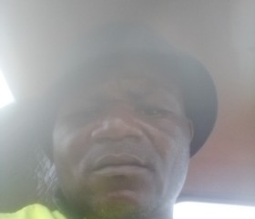 Muzi, 44, Piet Retief