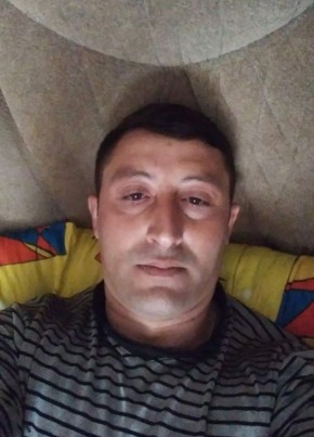 Фёдор из Семикаракорска 18 лет