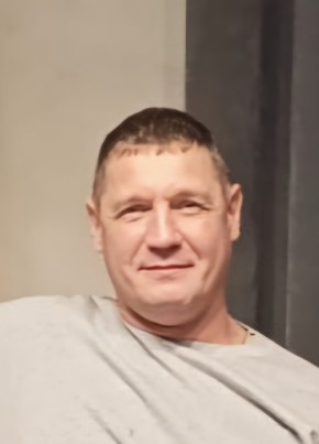Михаил из Калининграда 44 года