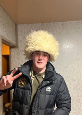 Артур, 20, Россия, Владивосток