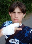 Valera, 18, Luhansk