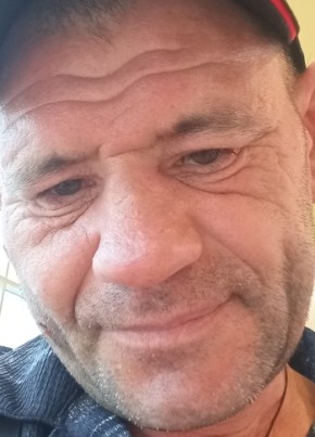 Александр из Лангепаса 46 лет