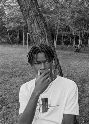 Lamzy из Nairobi 20 лет