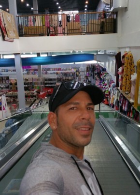Wilfredo, 40, Republiek Suriname, Paramaribo