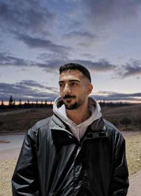 Diyar Koyuncu из Konya 24 года