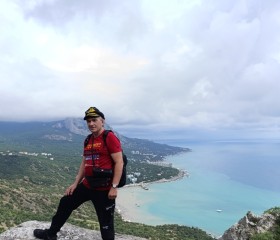 Vitaliy, 63, Balaklava