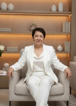 Людмила из Саратова 60 лет