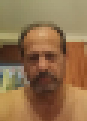 José из Faro 62 года