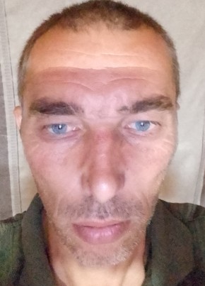 Денис из Заринска 42 года
