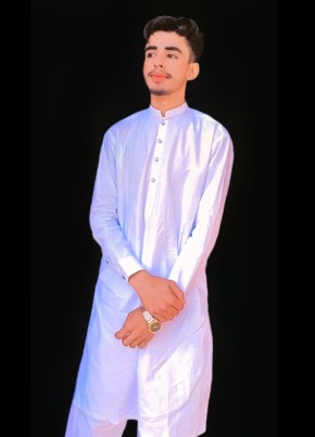 Hamza, 18, پاکستان, صادِق آباد