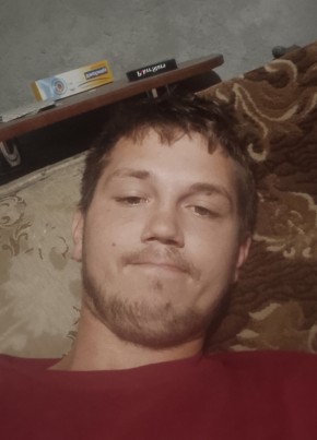 Богдан из Кисловодска 22 года
