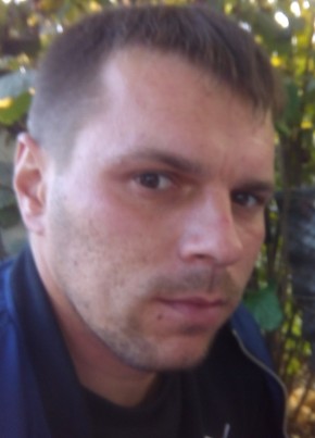 Михаил из Адлера 38 лет