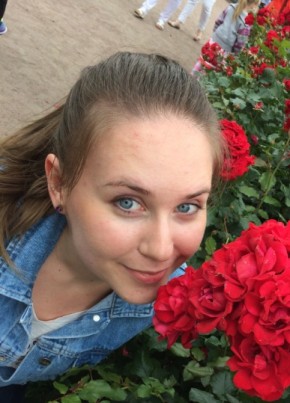 Лиза, 32, Россия, Санкт-Петербург
