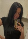 Oksana, 40, Riga