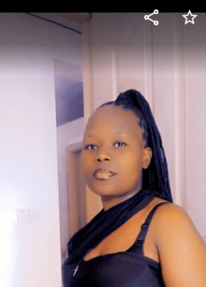 Hellen, 40, Uganda, Kampala