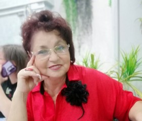 Tatyana Zakharova, 72, Yekaterinburg