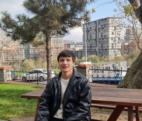 Dustin, 23, Saint Petersburg