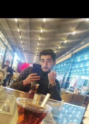 ملك فوق عرش, 18, Türkiye Cumhuriyeti, Kayseri