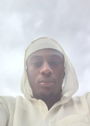 Twaliqyasin из Kampala 19 лет