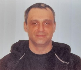 Виталий, 46 лет, Губаха